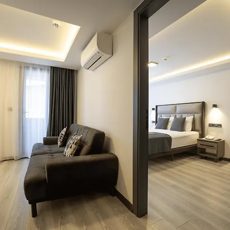 Kriti Antalya